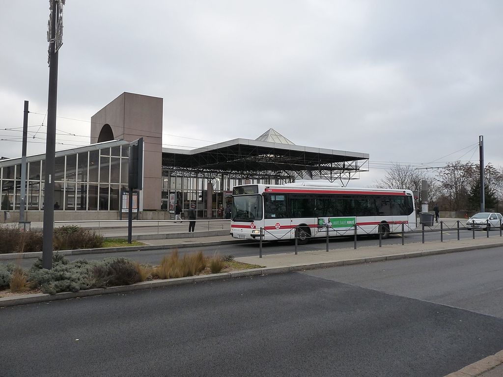 Facades - enduits Vénissieux